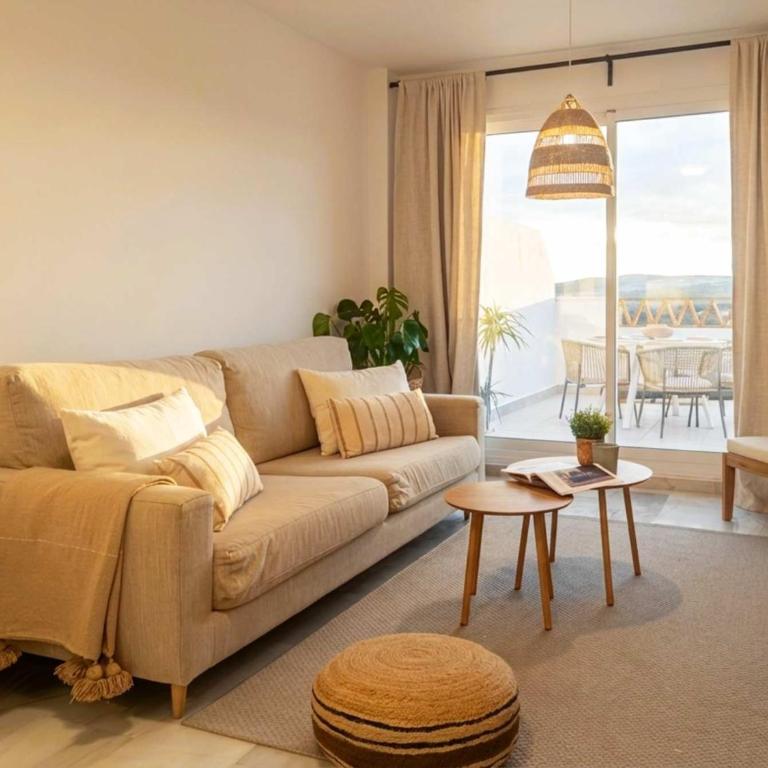 Casares Rooftop Apartment by Costarentals - Apartamento - 5