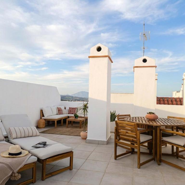 Casares Rooftop Apartment by Costarentals - Apartamento - 8