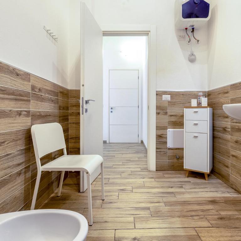 White shell rooms self check-in - Camera Matrimoniale con Bagno Privato - 14