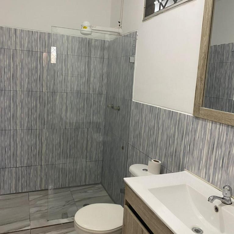 Departamento cerca a todo - One-Bedroom Apartment - 7