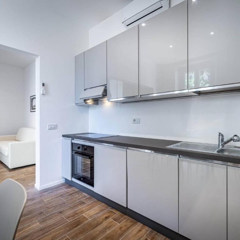 YD elegant apt with garden - Two-Bedroom Apartment - 5