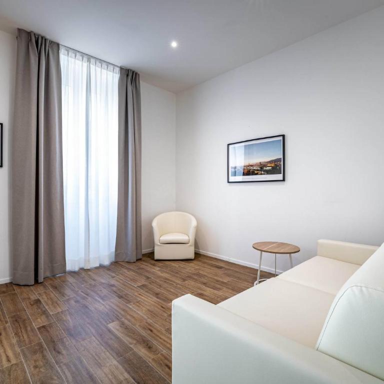 YD elegant apt with garden - Two-Bedroom Apartment - 9