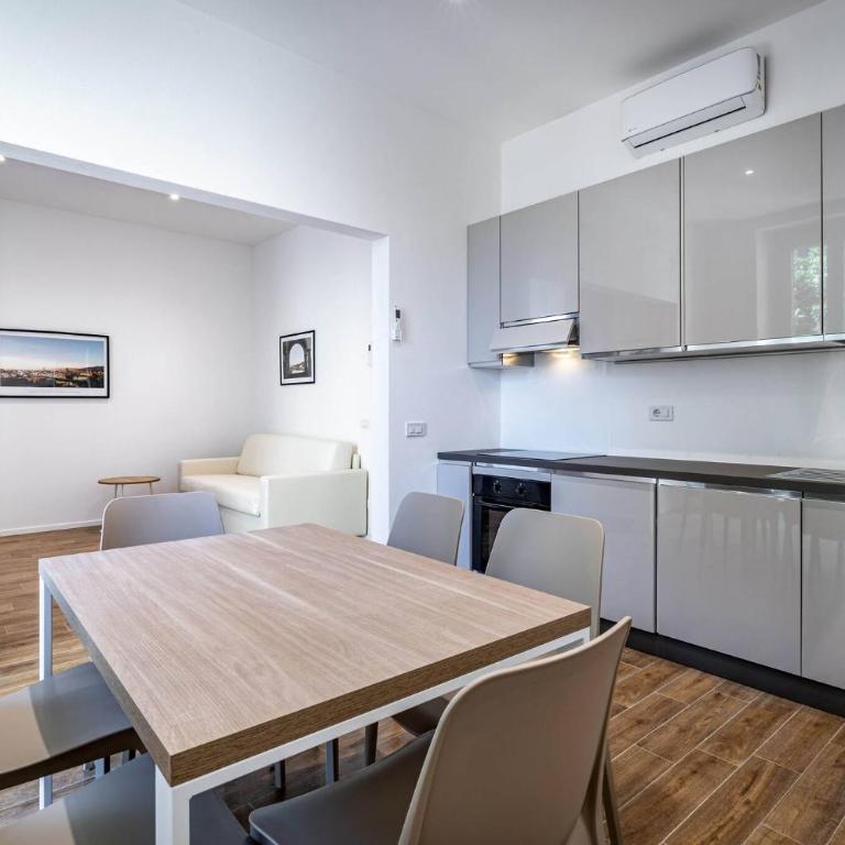 YD elegant apt with garden - Two-Bedroom Apartment - 11