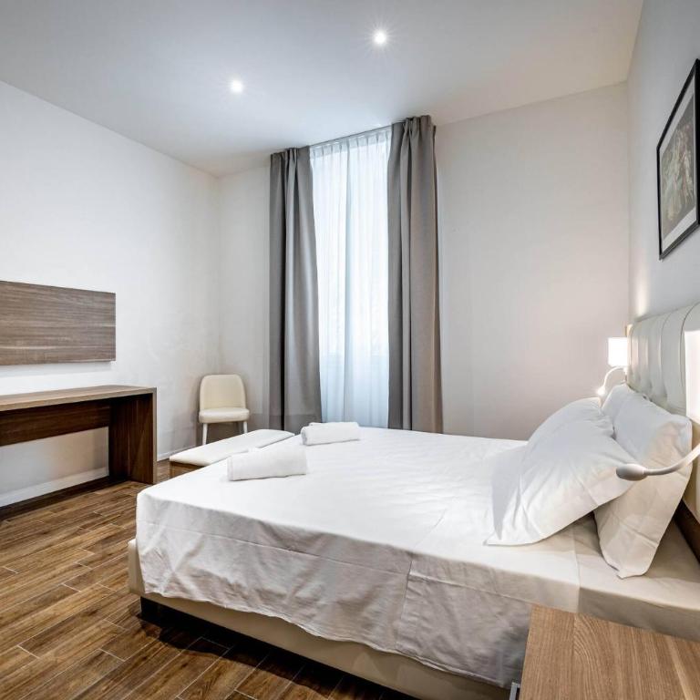 YD elegant apt with garden - Two-Bedroom Apartment - 28