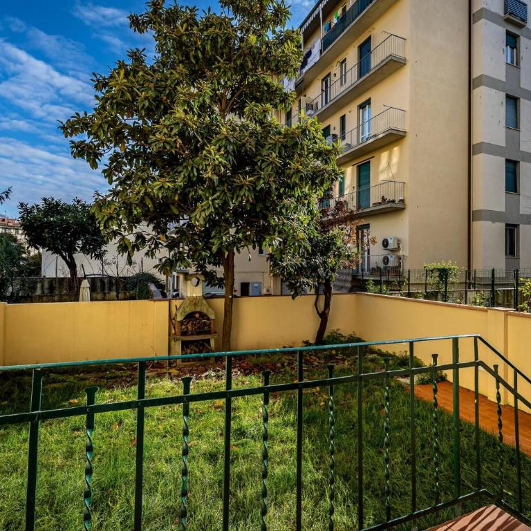 YD elegant apt with garden - Two-Bedroom Apartment - 37
