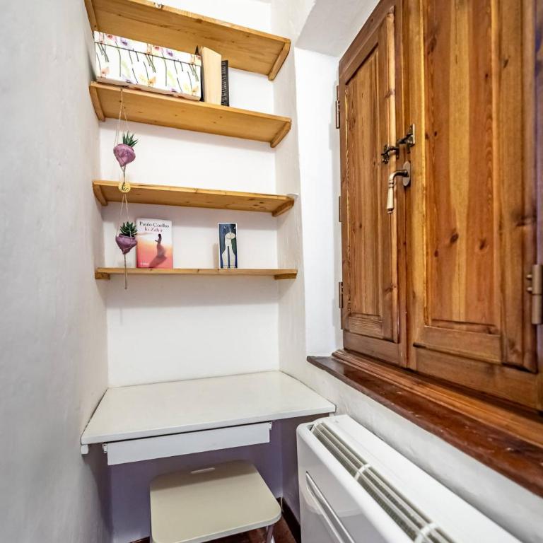 Roommo Viola - Appartamento con 2 Camere da Letto - 8