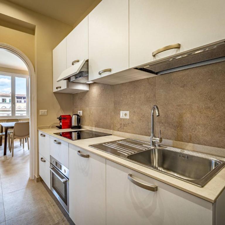 YD balcony on Pontevecchio view - Appartamento con 2 Camere da Letto - 39