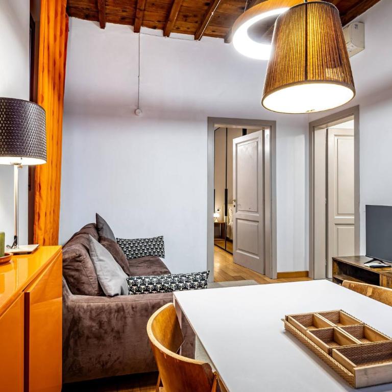 YD San Niccolo riverside apartment - One-Bedroom Apartment - 12