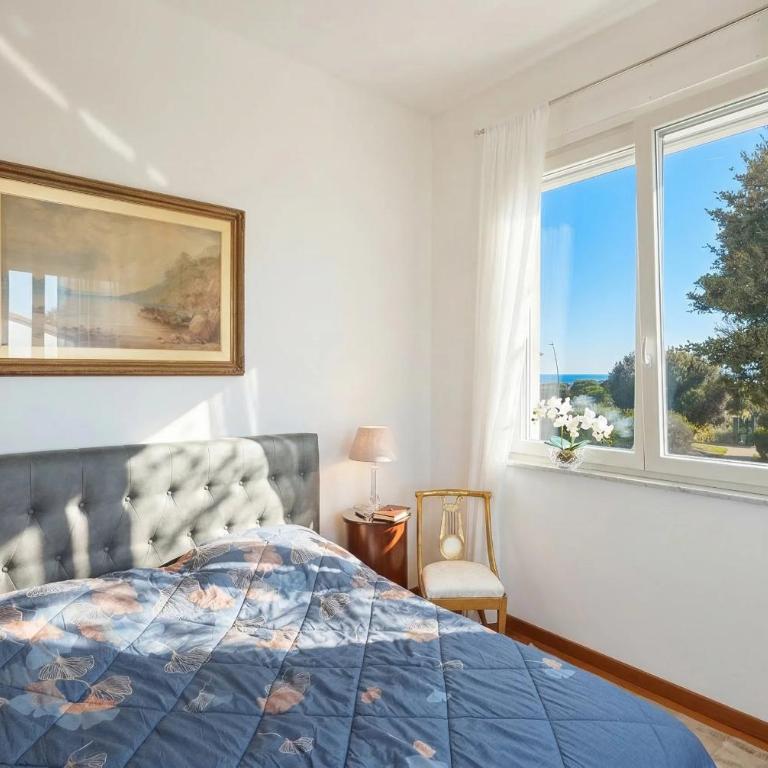 Villa Bianca a few steps by the sea with exclusive garden & jacuzzi - Apartment - 11