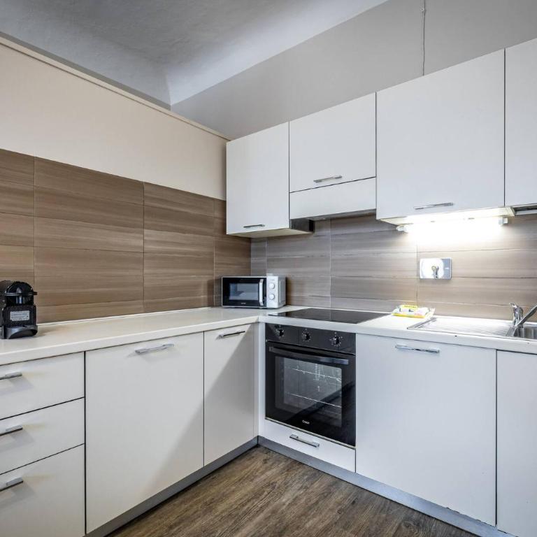 YD charming apartment near main station - Appartamento con 1 Camera da Letto - 4