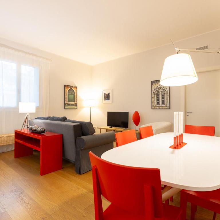 Chic Design Apt | Brera & Sempione Park Milan - Appartamento con Vista Giardino - 1