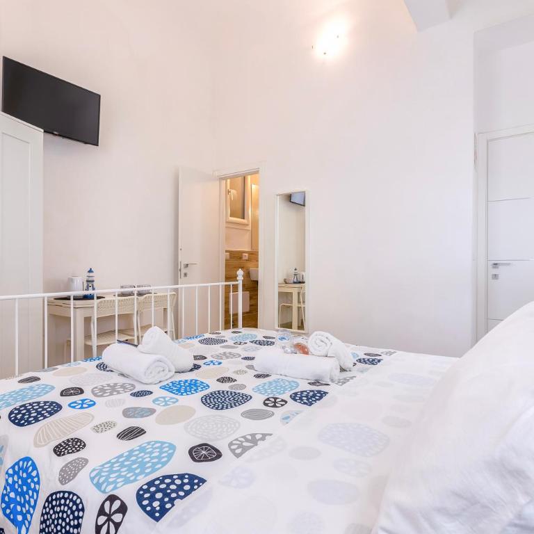 White shell rooms self check-in - Camera Matrimoniale con Bagno Privato - 14