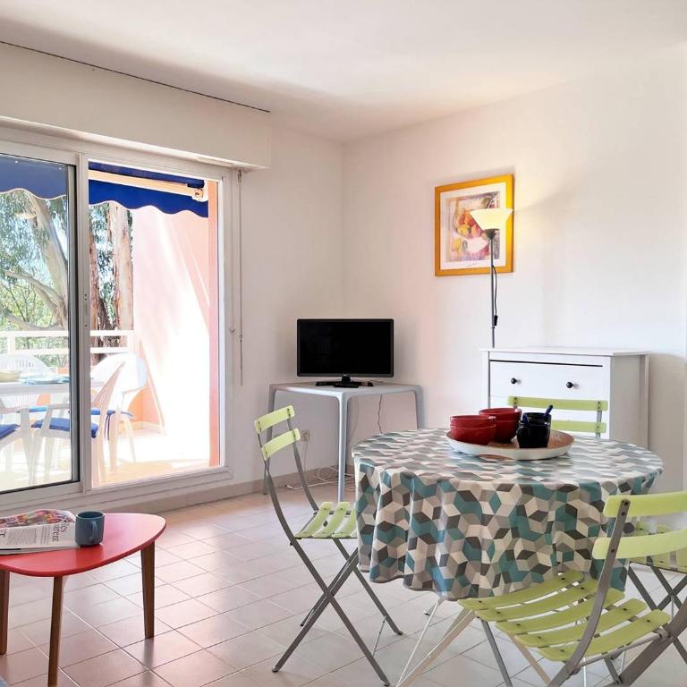 CE050-D074 Appt 2 pièces cabine 5 couchages CAVALIERE - Apartamento de 1 dormitorio - 4