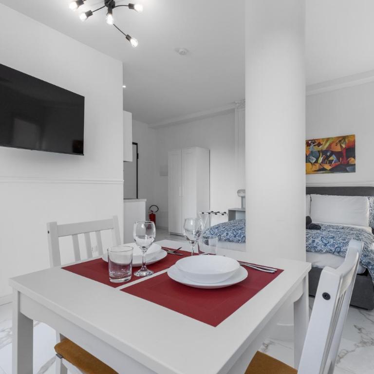 Central Duomo 10 min - Marble Nest - Metro 280m - Appartamento con 1 Camera da Letto - 16