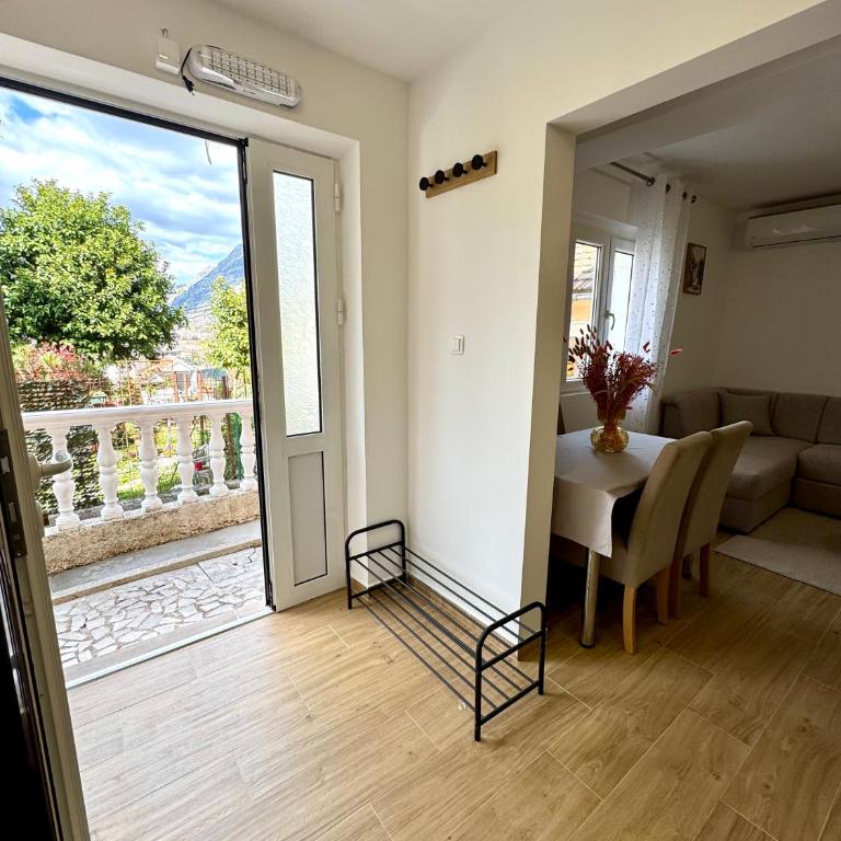 Apartment Kotor Breeze - One-Bedroom Apartment - 6