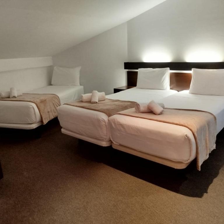Hotel BESTPRICE Toledo - Habitación Triple - 1