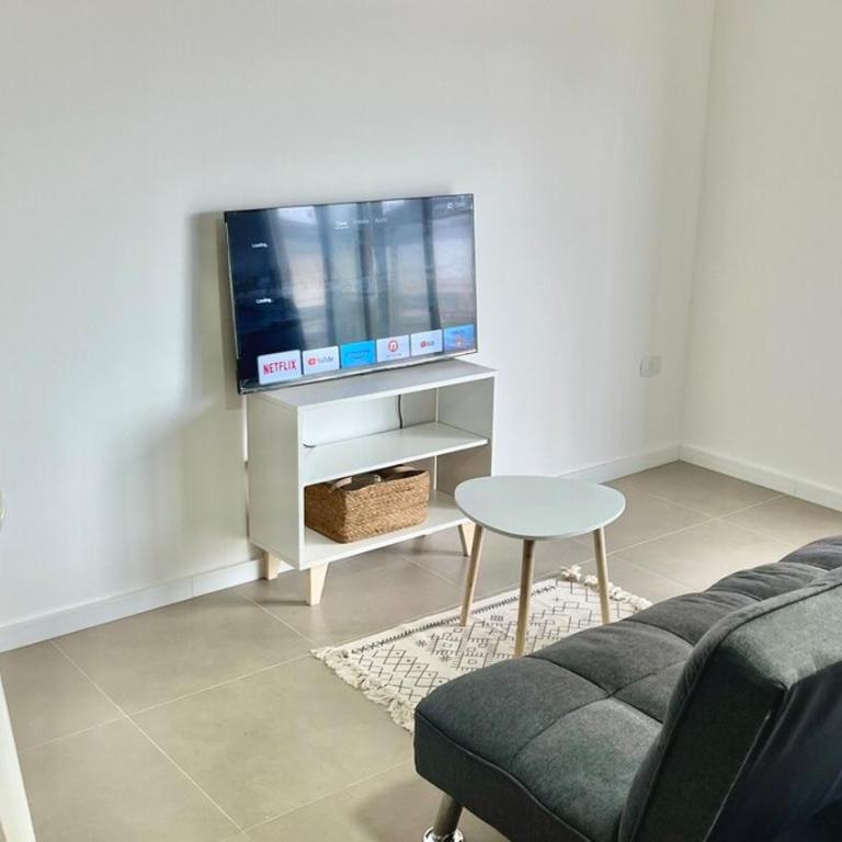 Spacious and bright studio apartment - Apartamento de 1 dormitorio - 5