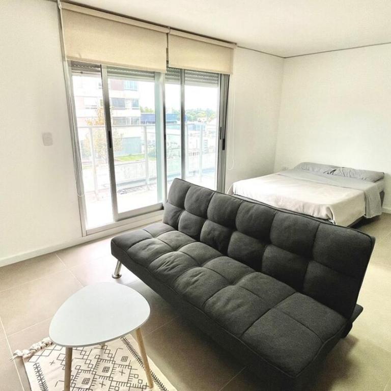 Spacious and bright studio apartment - Apartamento de 1 dormitorio - 11