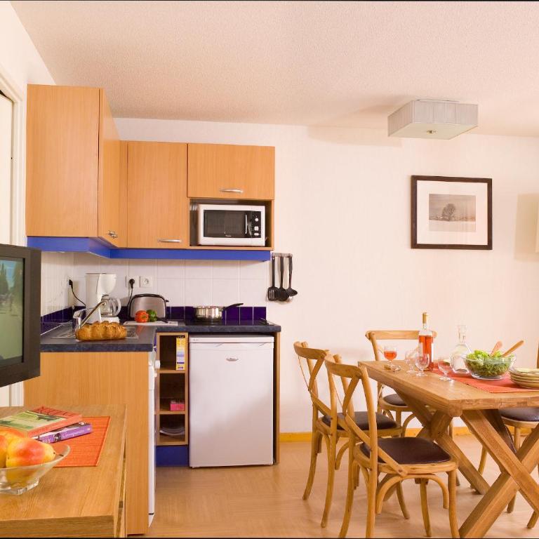 Madame Vacances Résidence Le Parc Des Airelles - Appartement 2 Chambres - Vue sur Pistes (7 Adultes) - BBZ - 4