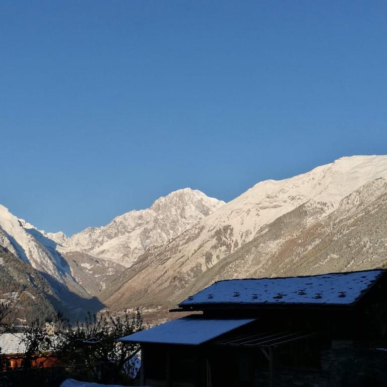Casa Vacanze ai piedi del Monte Bianco - Casa Vacanze - 33