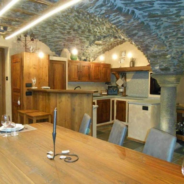 Casa Vacanze ai piedi del Monte Bianco - Casa Vacanze - 3