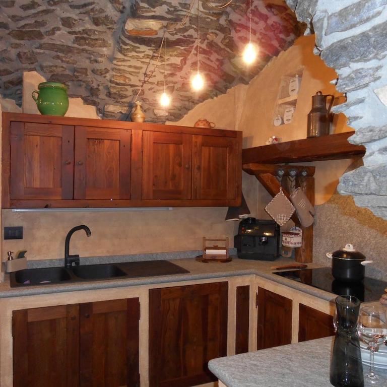 Casa Vacanze ai piedi del Monte Bianco - Casa Vacanze - 8