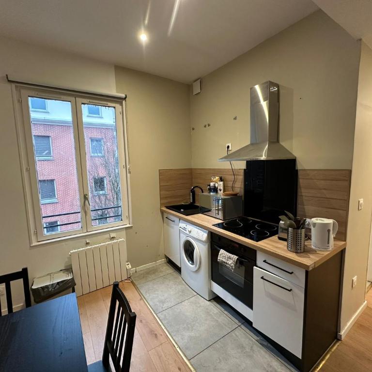 Le Grand Bammeville -- 337 - Three-Bedroom Apartment - 10