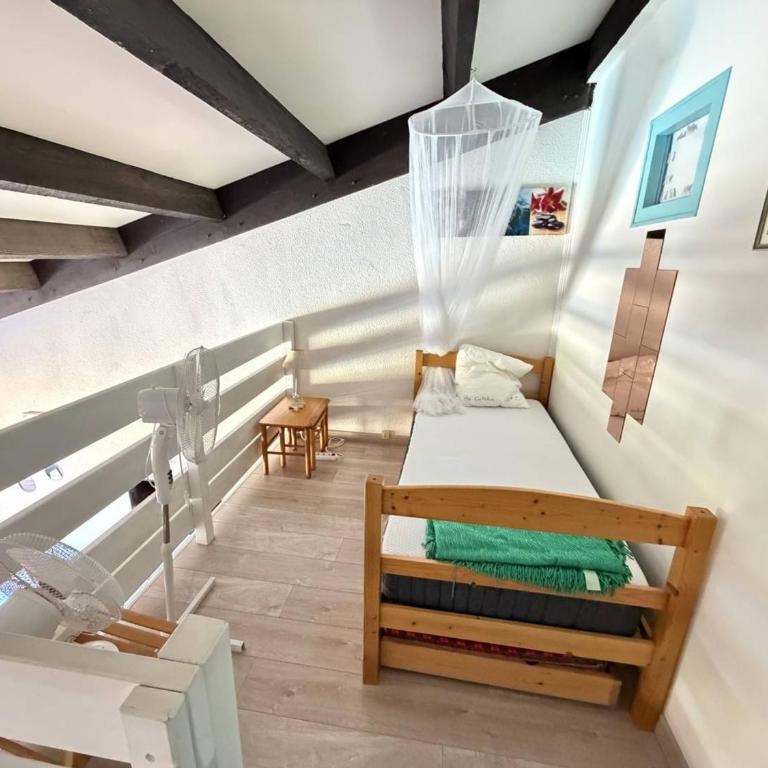 Appartement Spacieux avec Mezzanine et Parking, Proche Plage - FR-1-388-68 - Appartement (6 Adultes) - 15