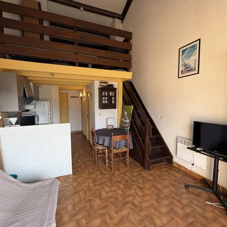 Appartement T2 Mezzanine avec Terrasse, Piscine et Parking à 300m de la Plage - Argelès-sur-Mer - FR-1-388-112 - Appartement (6 Adultes) - 6