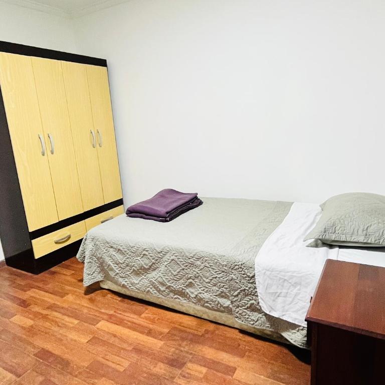 Altavista Hostal - Large Single Room - 13
