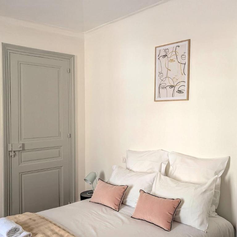 Le Patio des Arts - By PrestiPlace - Villa - 36