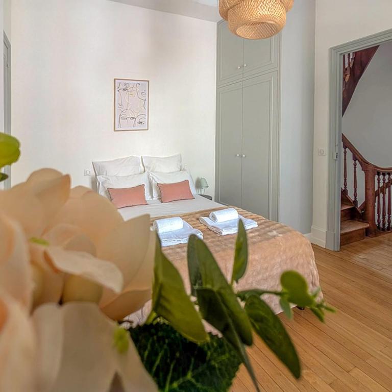 Le Patio des Arts - By PrestiPlace - Villa - 4