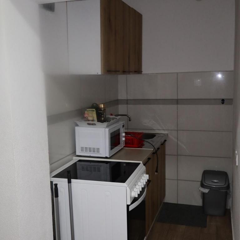 Morska Oaza Sutomore - Three-Bedroom Apartment - 5