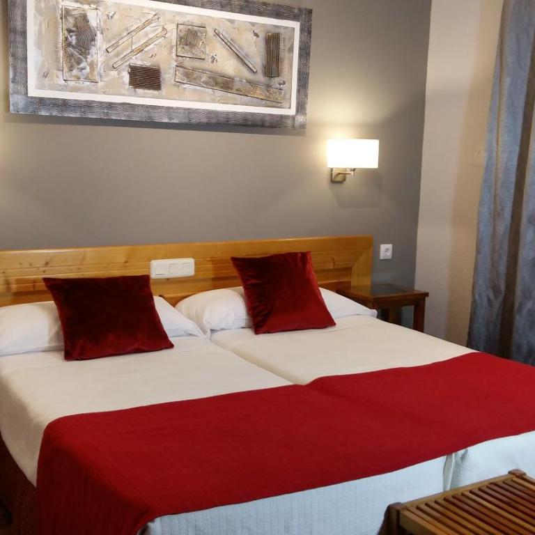 Hotel Real De Toledo - Habitación Doble - 2 camas - 4
