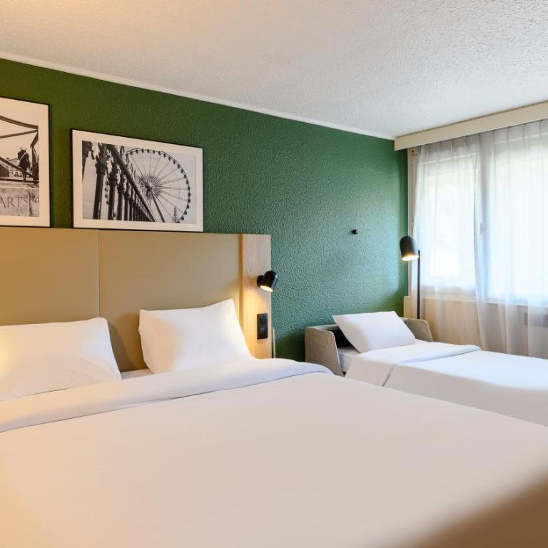 Campanile NATURE - Martigues - Chambre Standard - 1 Lit Queen-Size et 1 Canapé-Lit - 5