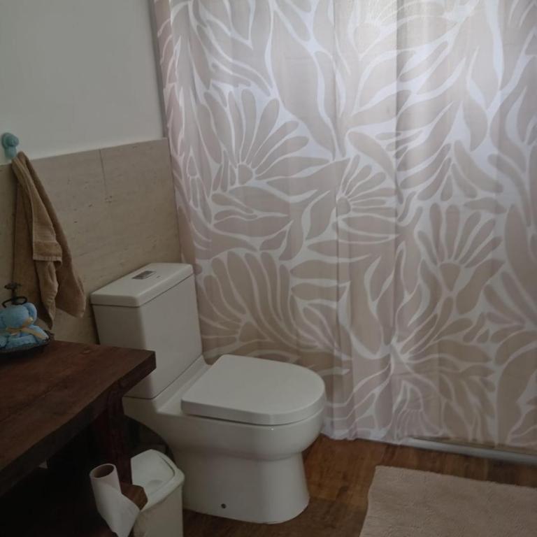 Relax Algarrobo casa con piscina, terraza y quincho - Four-Bedroom House - 50