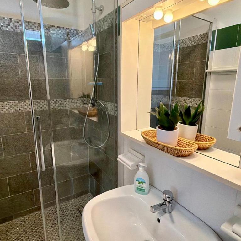 apartament skyline park residense - Five-Bedroom Apartment - 24