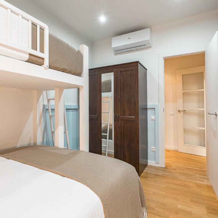 Beautiful apartment with Balcony in Barcelona - Apartment with Balcony - 35
