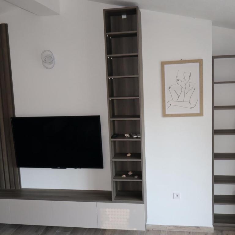 Apartman XS - Two-Bedroom Apartment - 2
