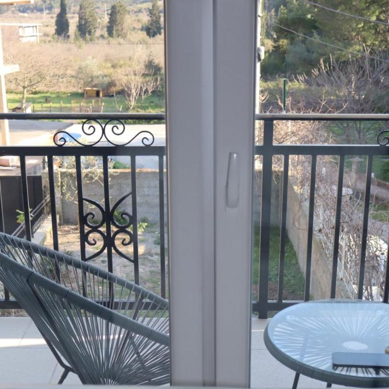 Apartman XS - Two-Bedroom Apartment - 11