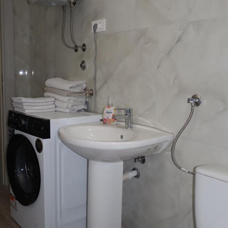 Apartman XS - Two-Bedroom Apartment - 17