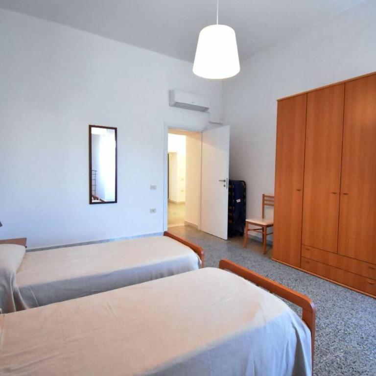 Casa Vacanze Lucia a due passi dal centro - Appartamento con 3 Camere da Letto - 12
