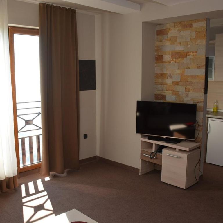 Lux Apartman u Hotelu Milmari - One-Bedroom Apartment - 7