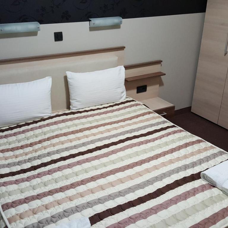 Lux Apartman u Hotelu Milmari - One-Bedroom Apartment - 9