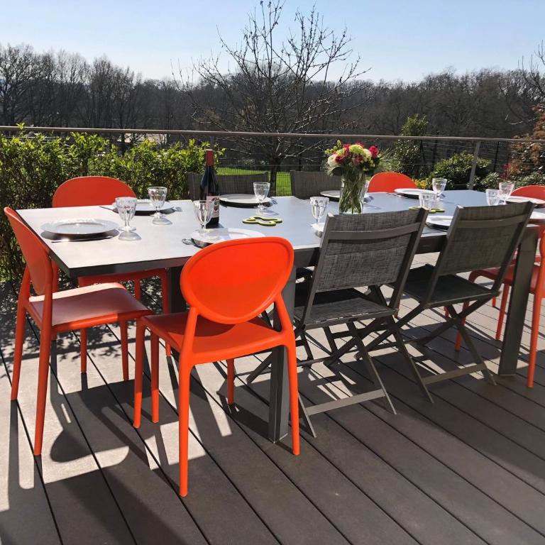 Maison élégante proche circuit, terrasse & parking - Maison 5 Chambres - 29