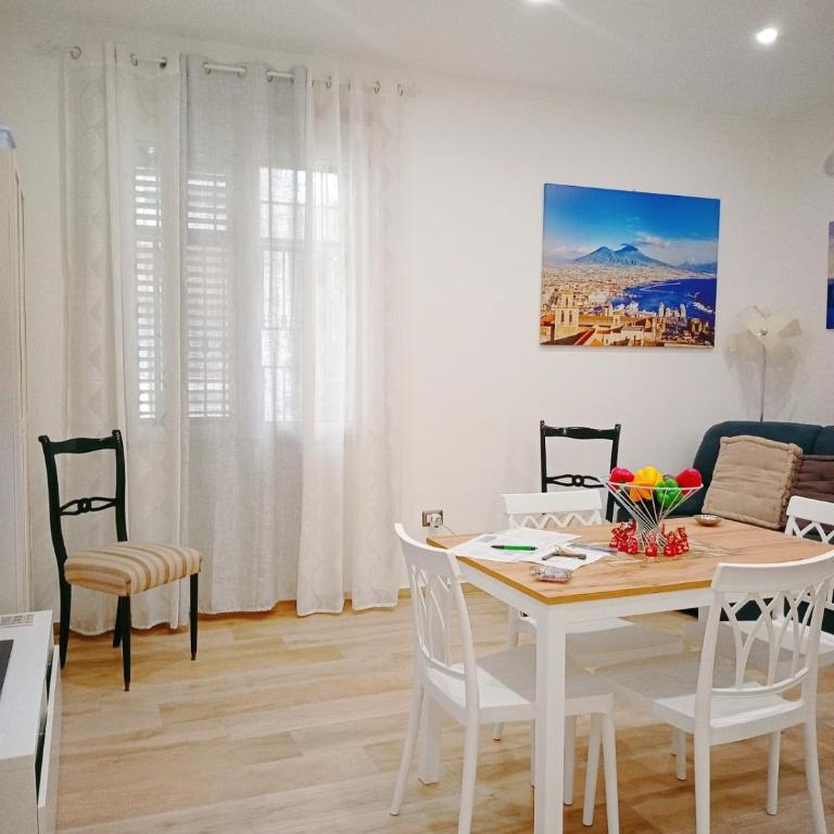 Trieste Apartment - Appartamento con 2 Camere da Letto - 6