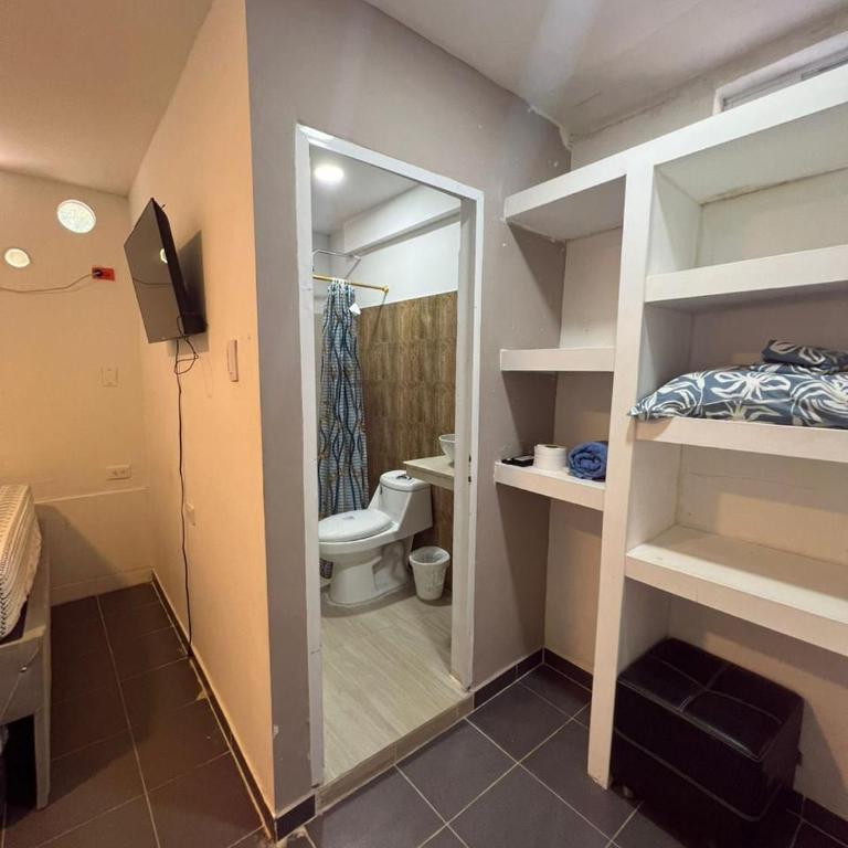 Casa Hotel Isabella - Habitación con 2 camas grandes - 5