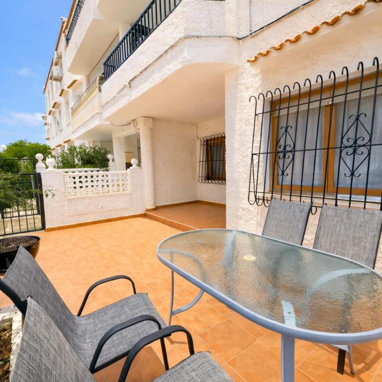 Los Naufragos: Apartamento con Terraza - Apartamento - Planta baja - 1