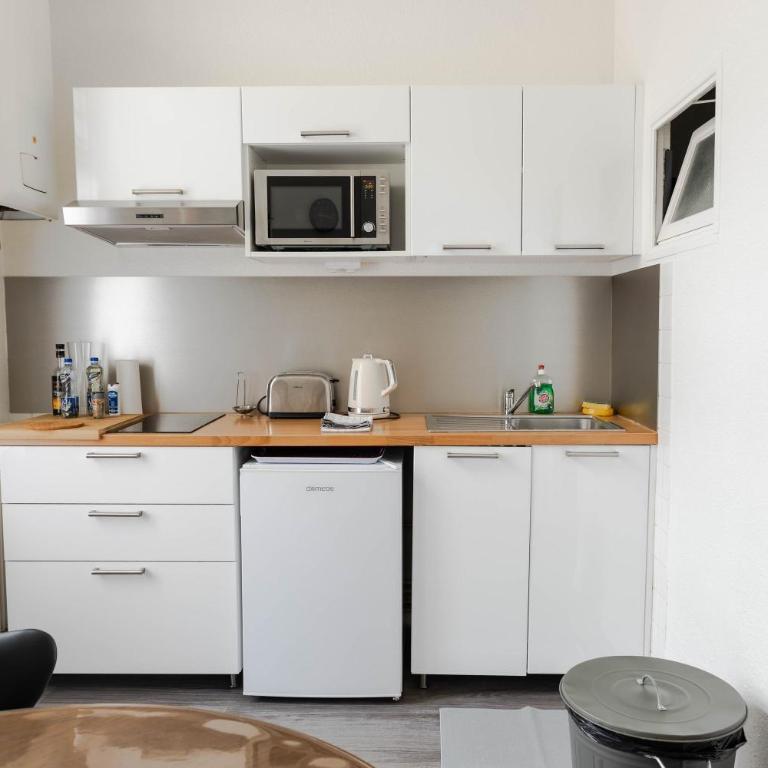 AppartUnique - Chez Murillo - Thermes - Calme & Cour - Appartement 1 Chambre - 8