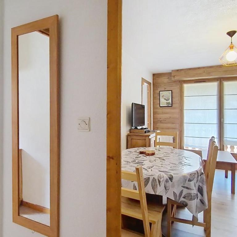 Christina CR8 FAMILY & MOUNTAIN 6 Pers - Appartement avec Balcon - 8